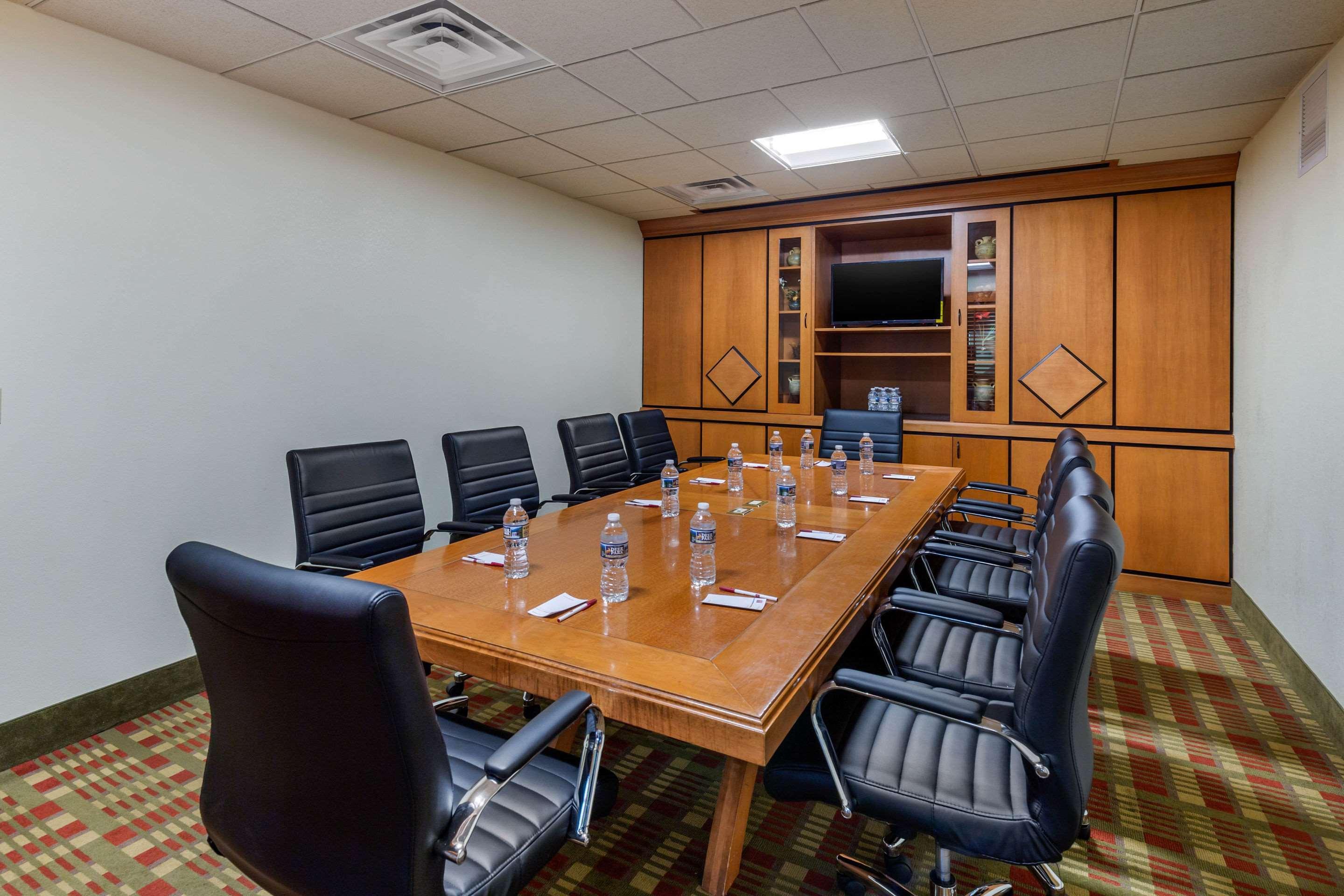 Holiday Inn Express & Suites Leesburg - Historic District By Ihg Esterno foto