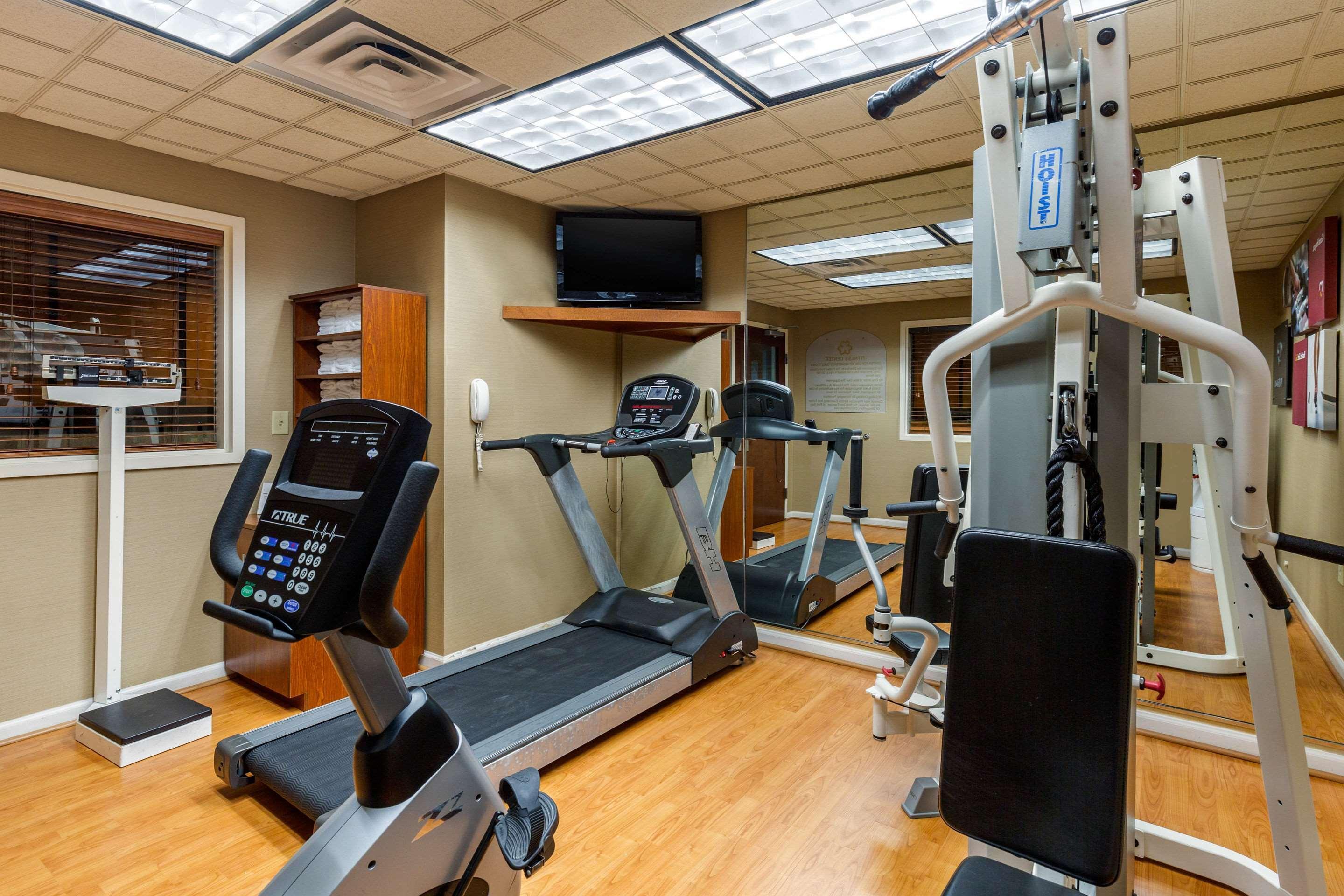Holiday Inn Express & Suites Leesburg - Historic District By Ihg Esterno foto