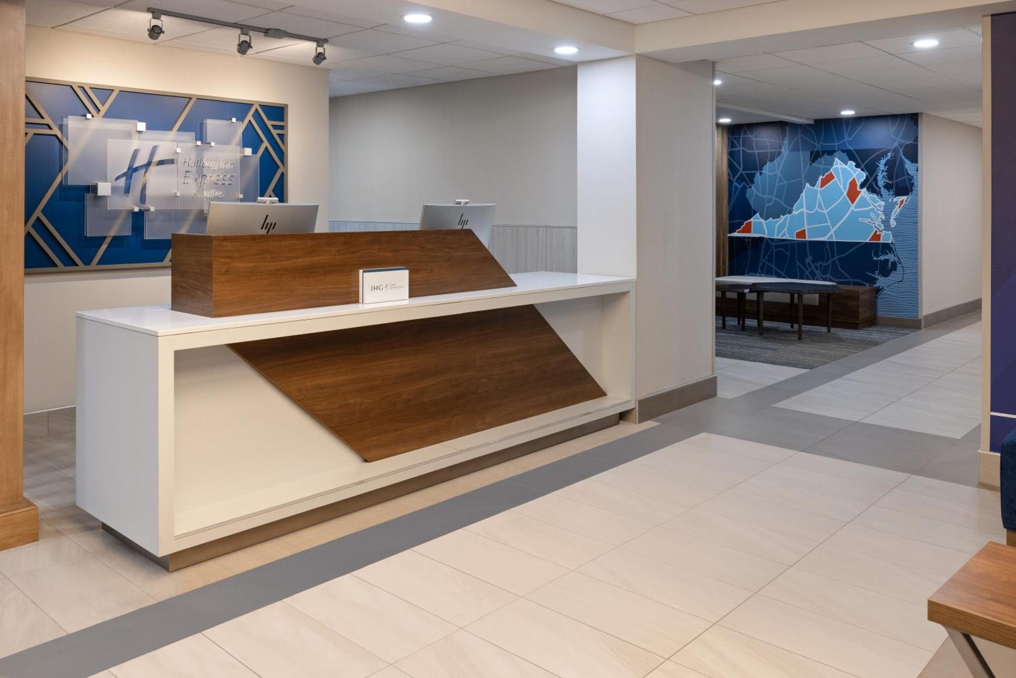 Holiday Inn Express & Suites Leesburg - Historic District By Ihg Esterno foto
