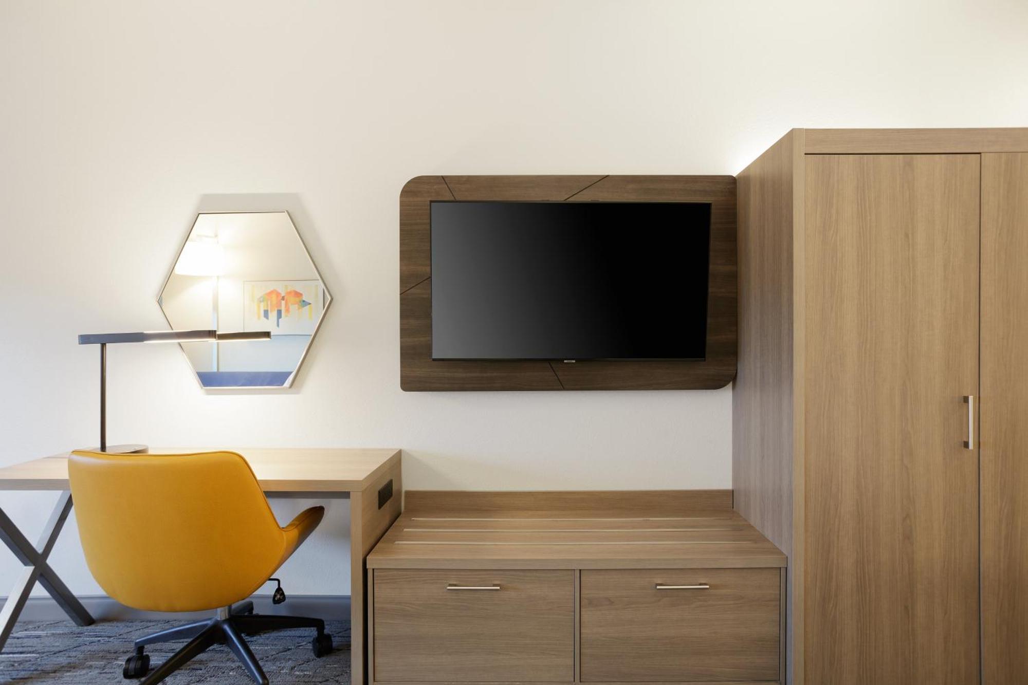 Holiday Inn Express & Suites Leesburg - Historic District By Ihg Esterno foto