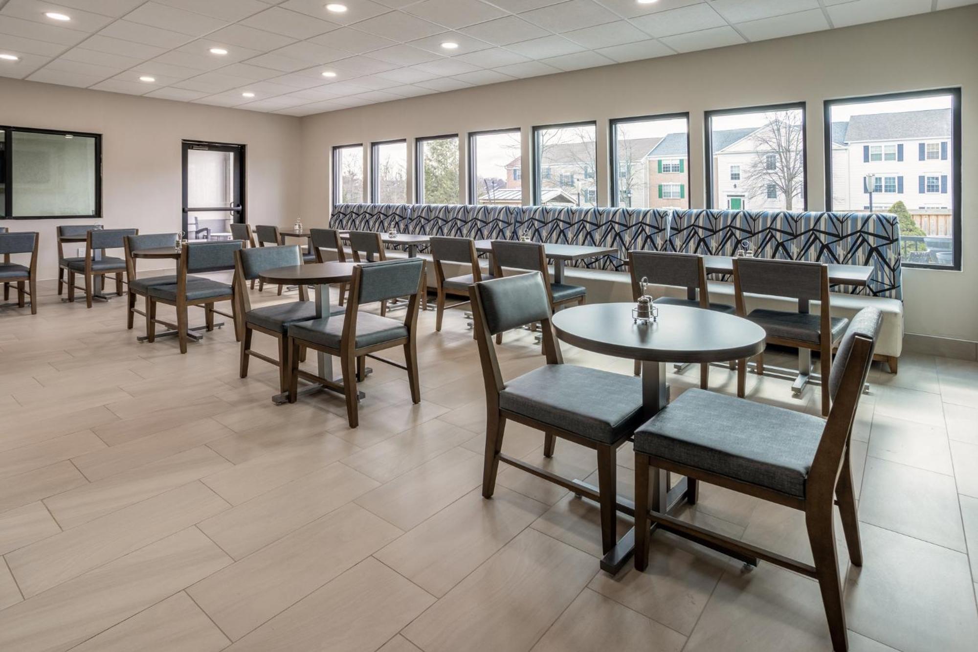 Holiday Inn Express & Suites Leesburg - Historic District By Ihg Esterno foto